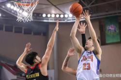 开云官网-包含新疆队外援受伤，困境难突破的词条