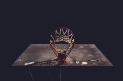 开云平台-迪马利亚的独舞，当澳大利亚的铜墙铁壁遇上安哥拉的致命利刃