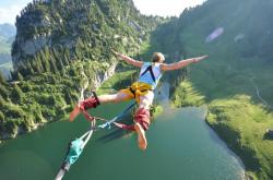 开云平台-李梓嘉一锤定音，马来西亚队力克印度队点燃赛场激情