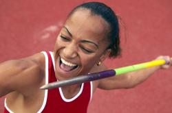 开云体育中国官网-猛龙鏖战山东，陶汉林惊艳四座，一场改写印象的硬汉对决