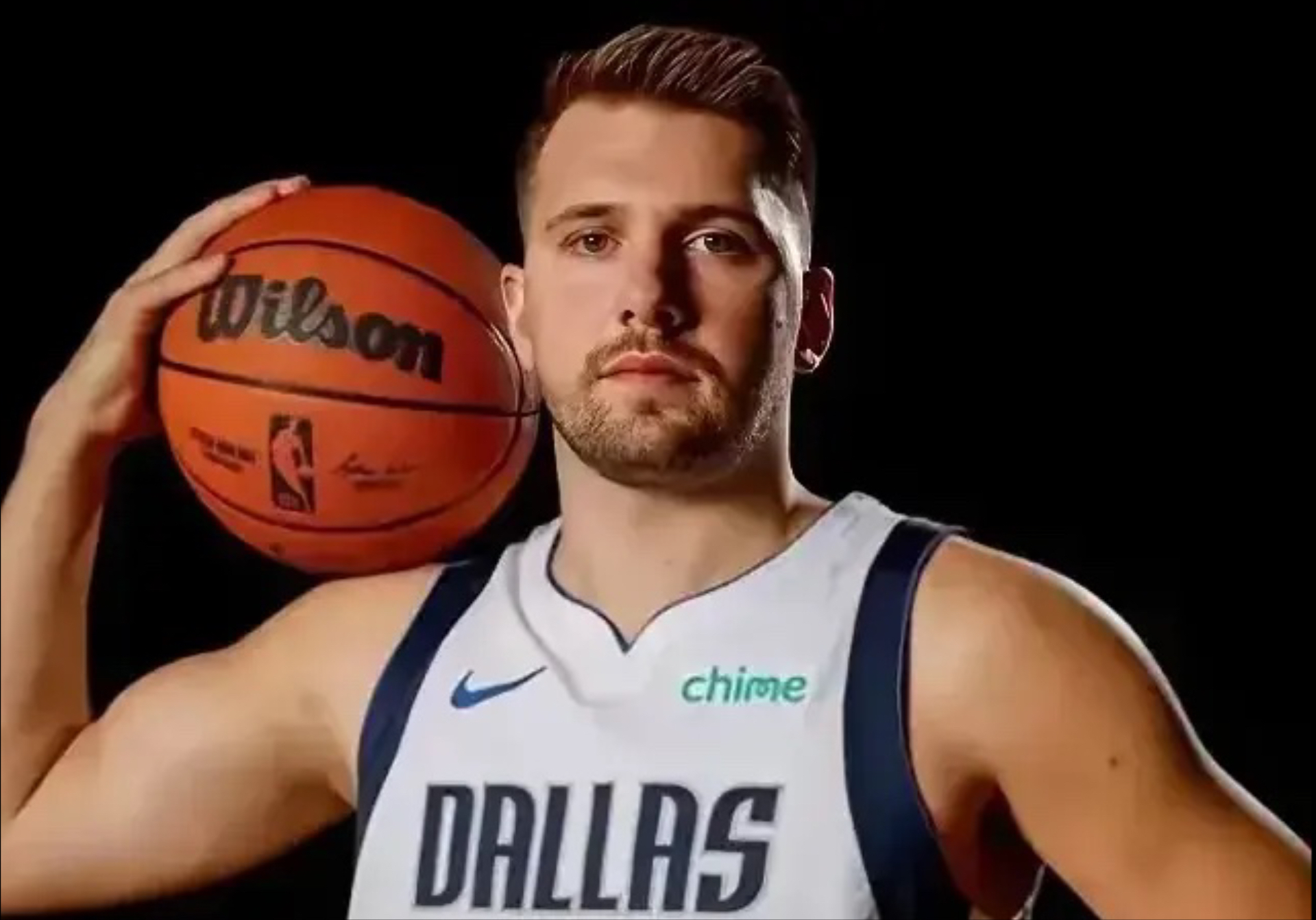 美国男篮血洗热火B队,东契奇高光表现 美国男篮血洗热火B队,东契奇高光表现