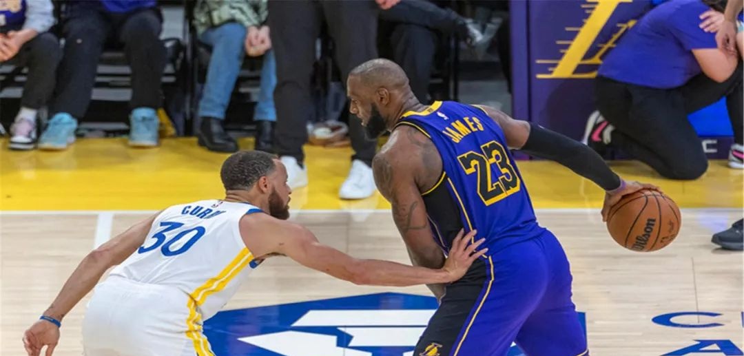 湖人逆转骑士，全队表现出色