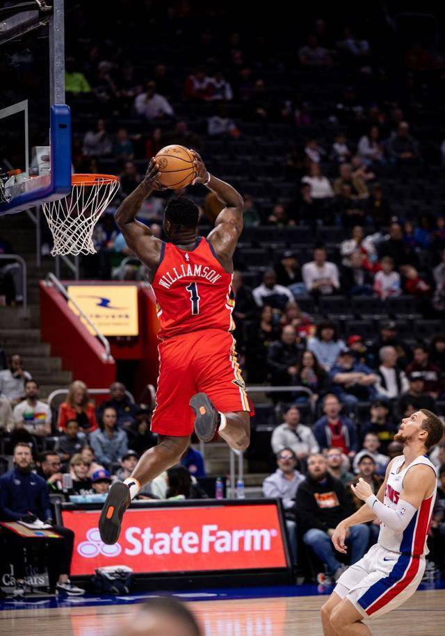 尼克斯绝地反击澳大利亚男篮，锡安打破历史纪录的简单介绍