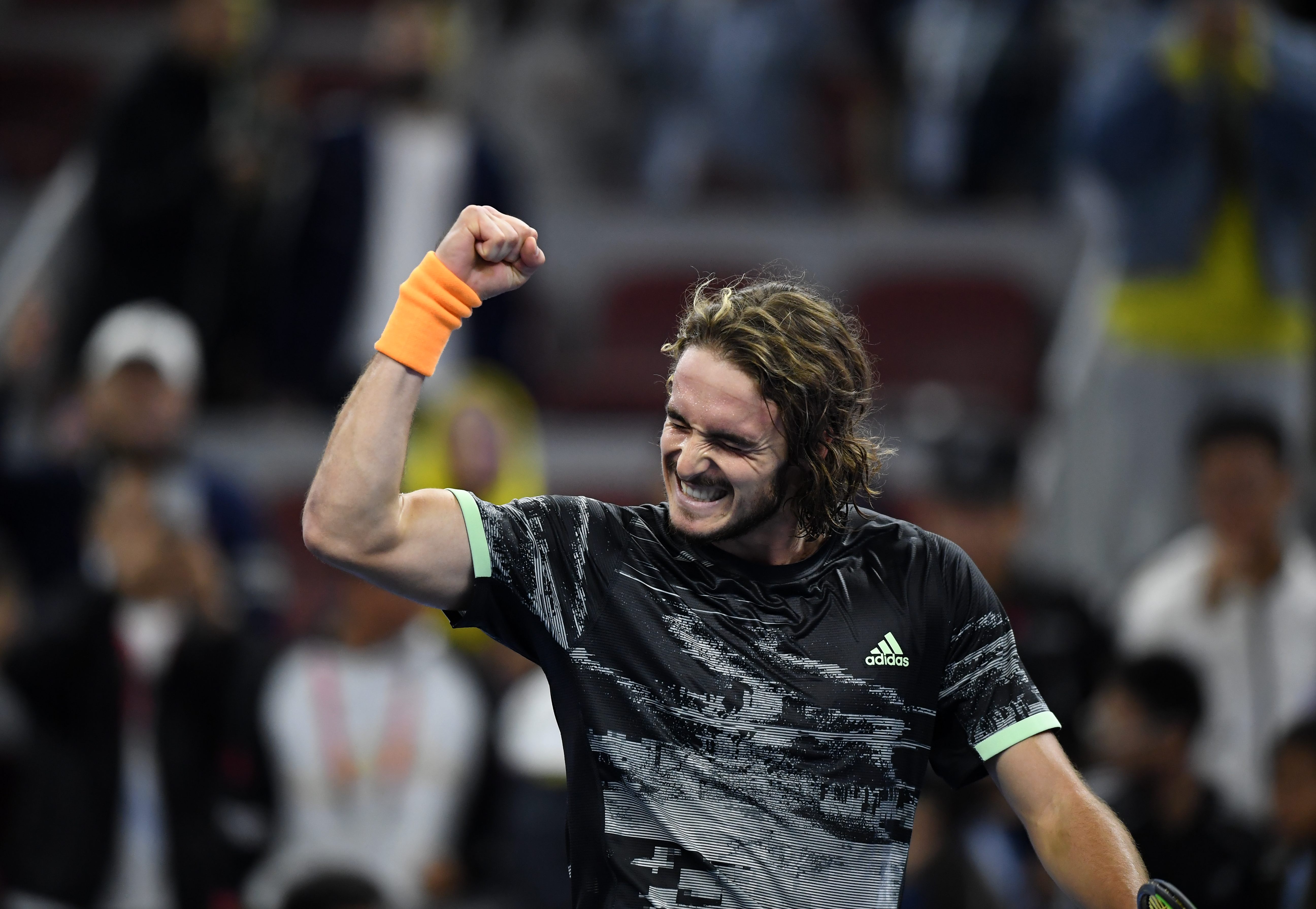 关于日本网球队鏖战英国网球队,西西帕斯惊艳世界的信息 关于日本网球队鏖战英国网球队,西西帕斯惊艳世界的信息