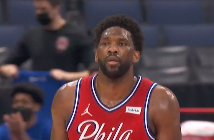 包含猛龙防守成问题，输给弱旅遭遇尴尬的词条