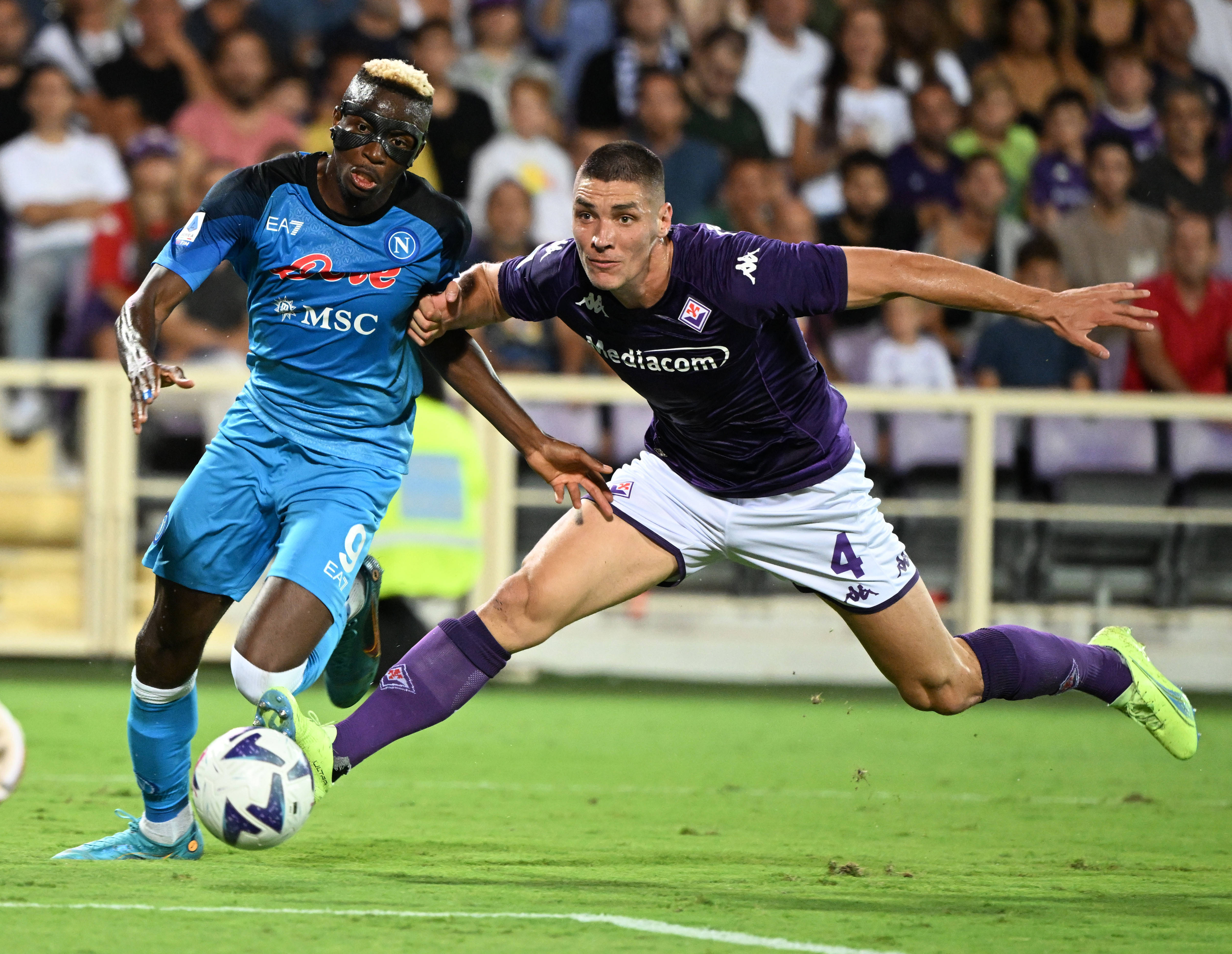 佛罗伦萨凭借惊天绝杀取得保级关键胜利的简单介绍