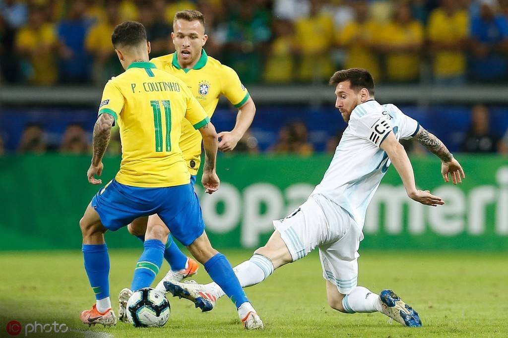 巴西队长承认存在团队问题，扬言全力改进