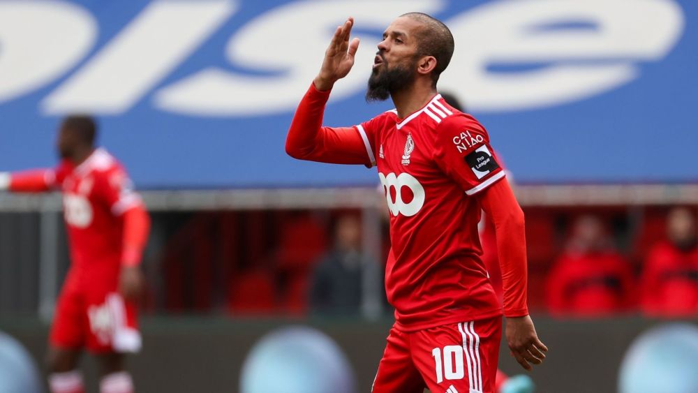 包含比利时国脚引援消息令人咋舌的词条