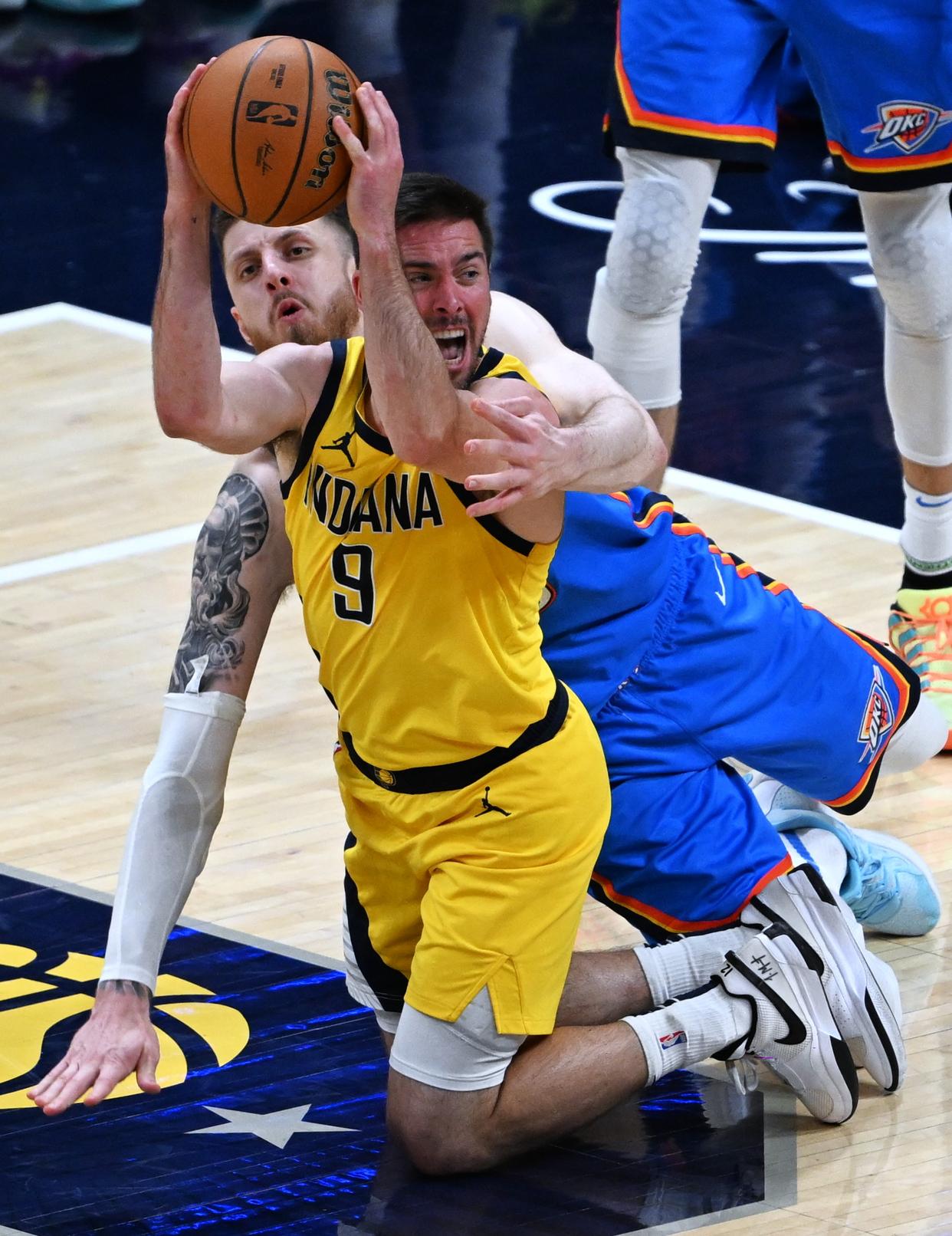 爵士在主场惨败掘金,戈贝尔内线遭受压制的简单介绍 爵士在主场惨败掘金,戈贝尔内线遭受压制的简单介绍