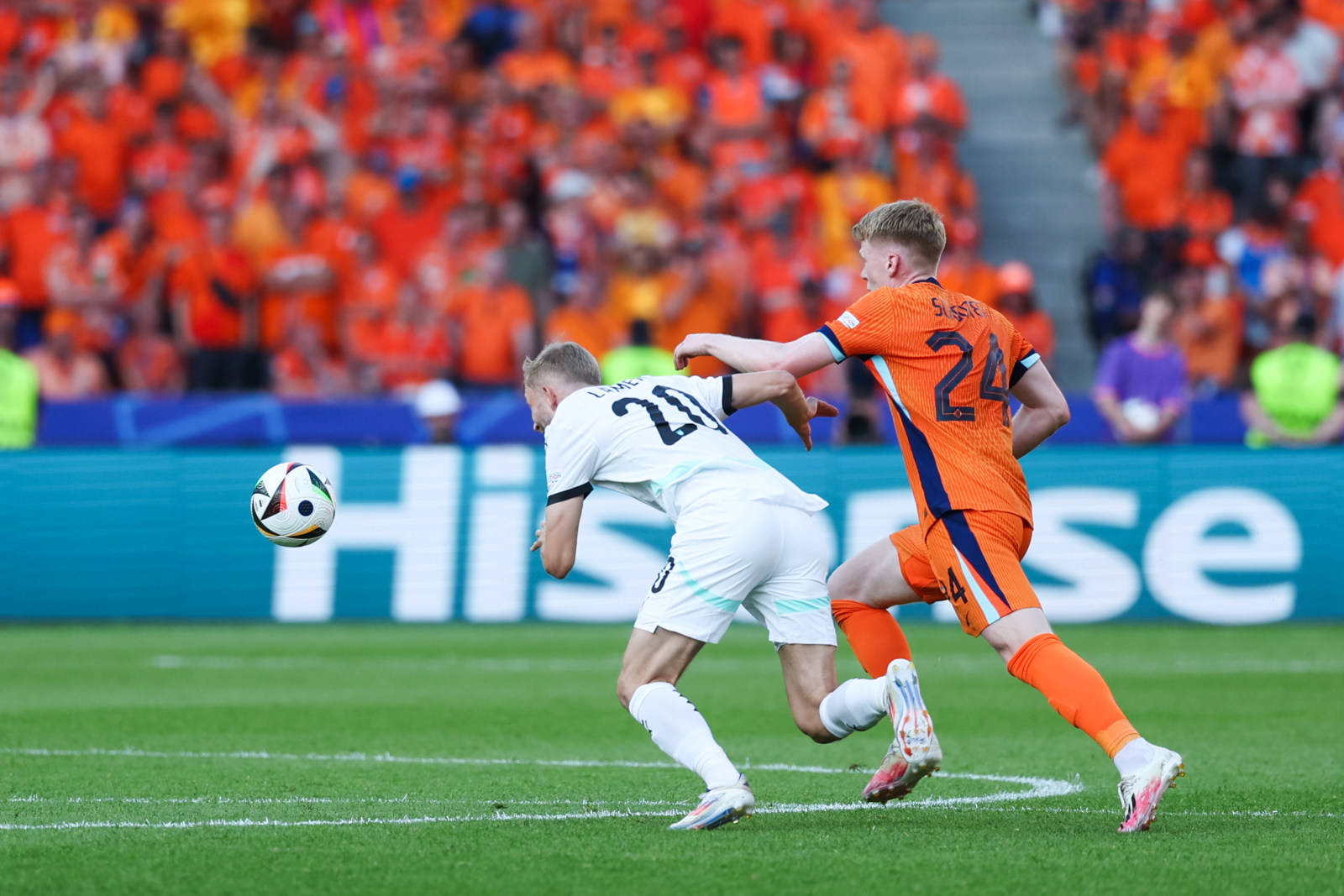 荷兰队气势如虹，欧洲杯或有突破