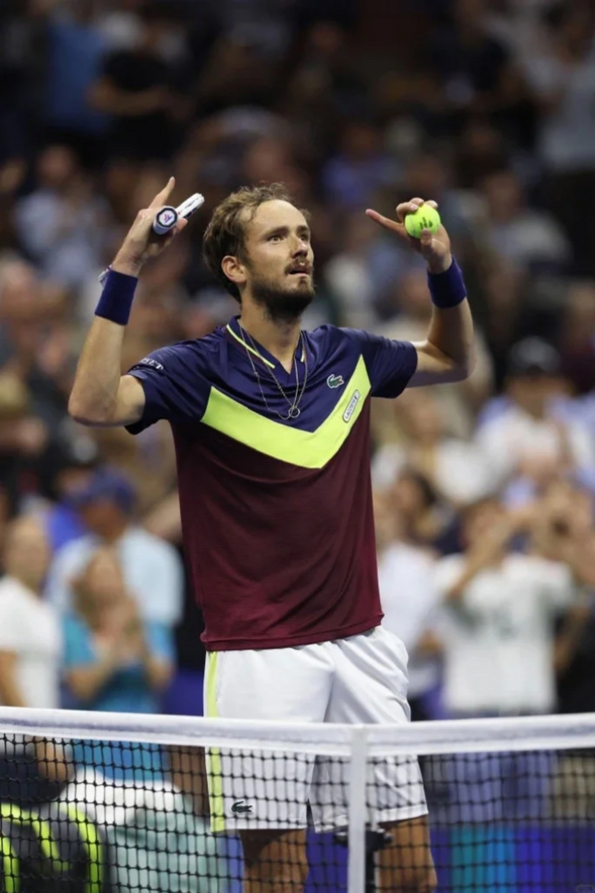 美网险胜法网，梅德韦杰夫状态火热的简单介绍