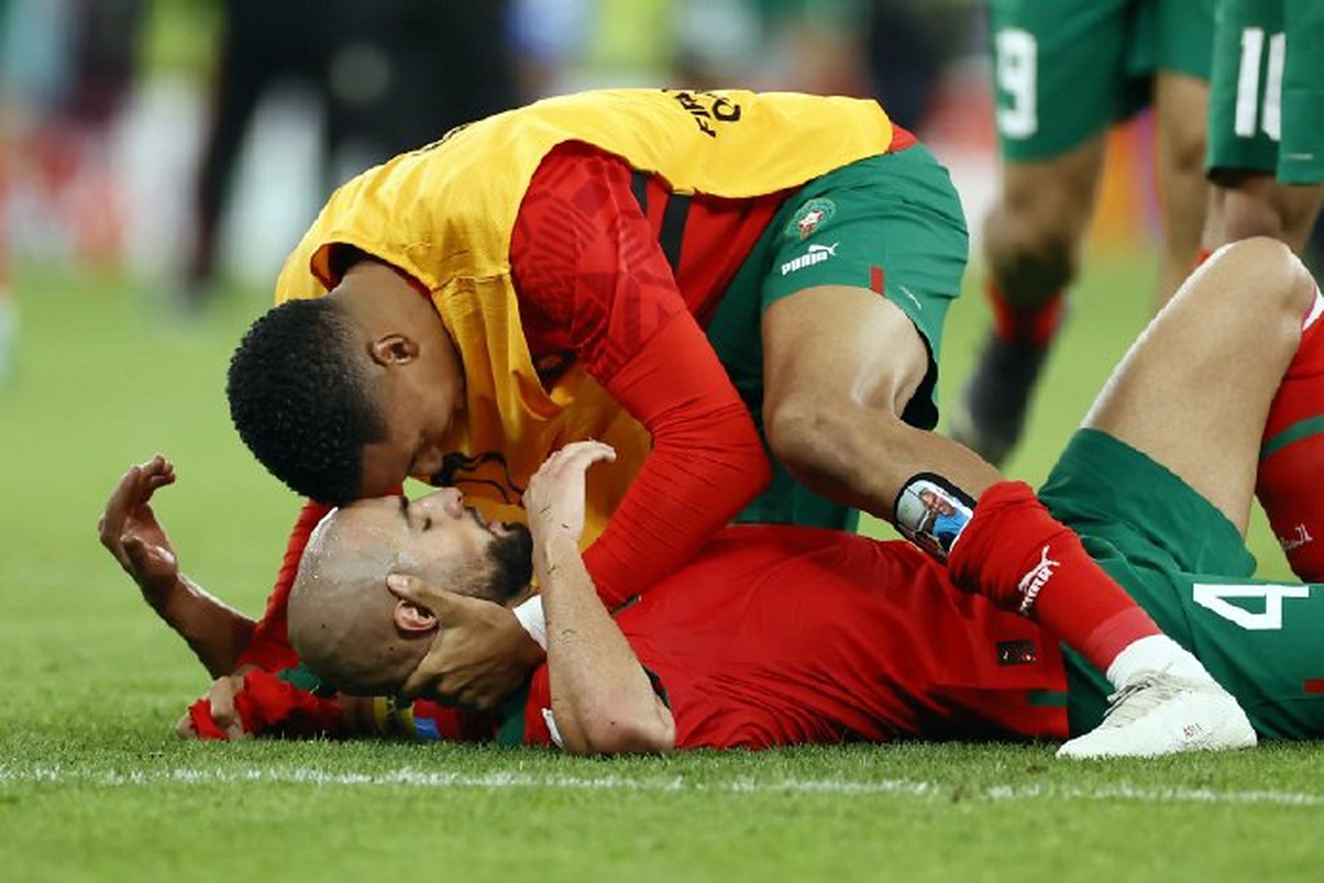 包含摩洛哥鏖战瓦伦西亚，罗本一己之力扛起全队的词条