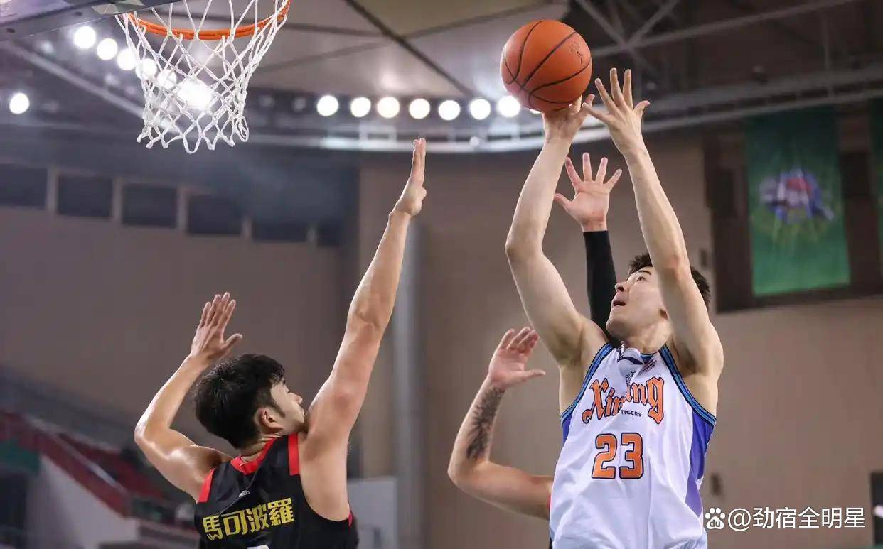 包含新疆队外援受伤，困境难突破的词条